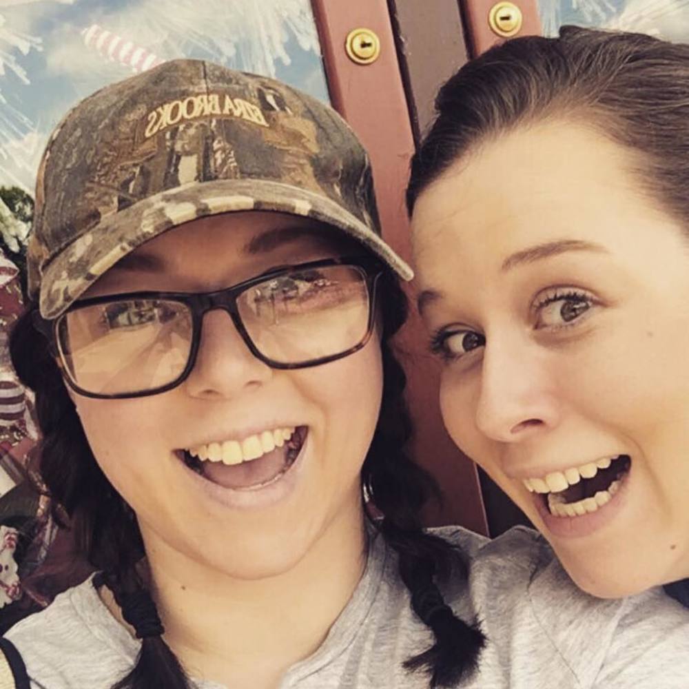 Meet your Posher, Olivia